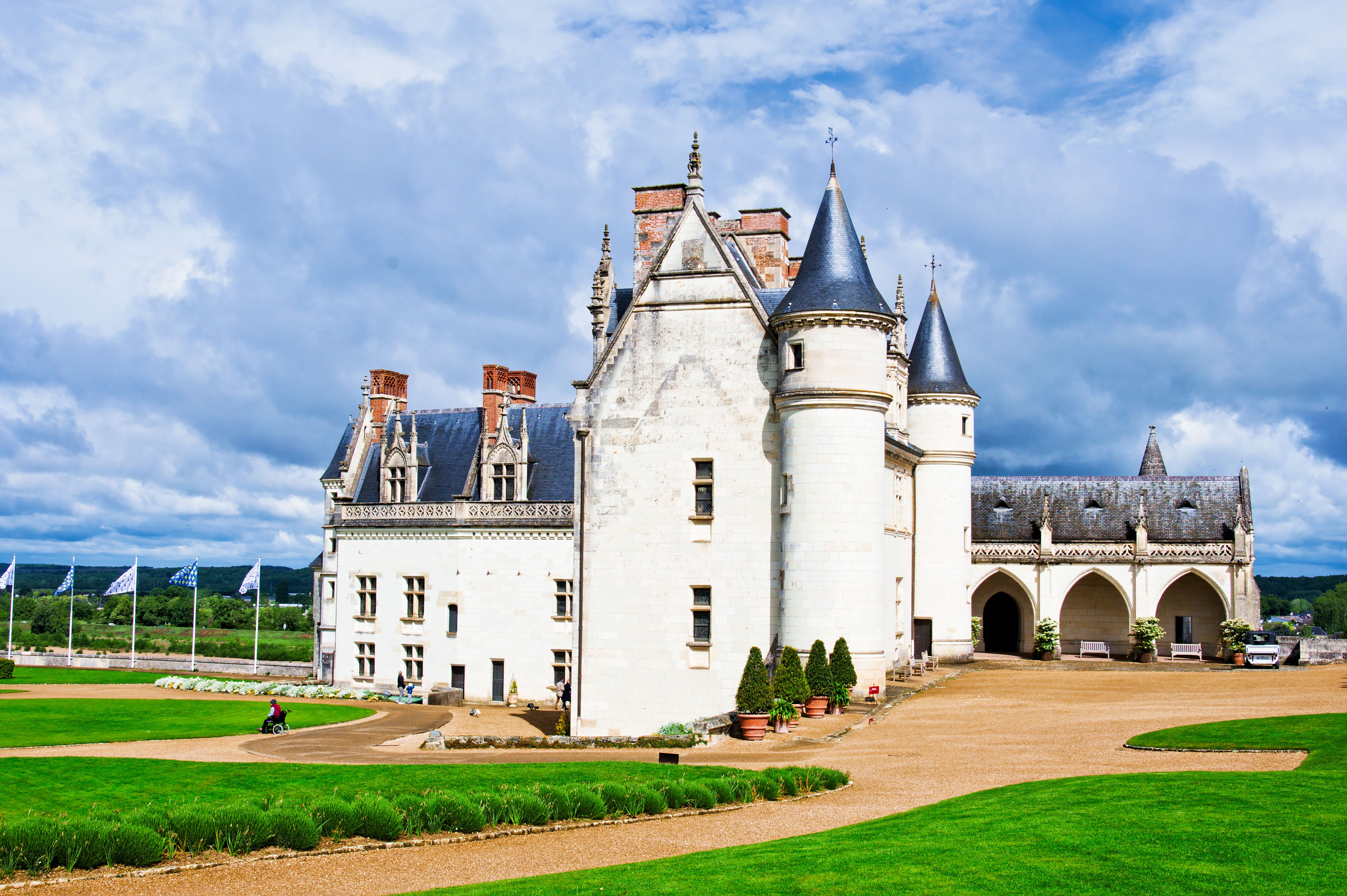 Château d'Amboise boven de Loire, hoogtepunt aan de fietsroute Loire à Vélo